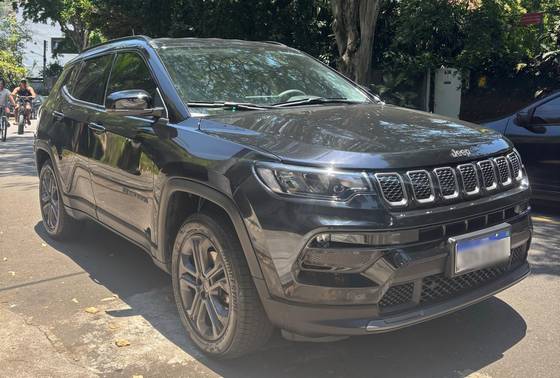 JEEP COMPASS 1.3 T270 TURBO FLEX LONGITUDE AT6